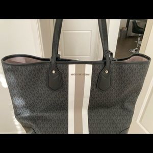 MK Totes handbags